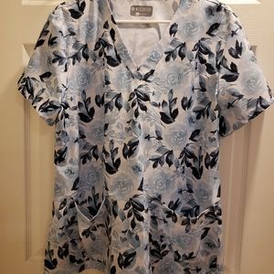 Medcouture scrub top